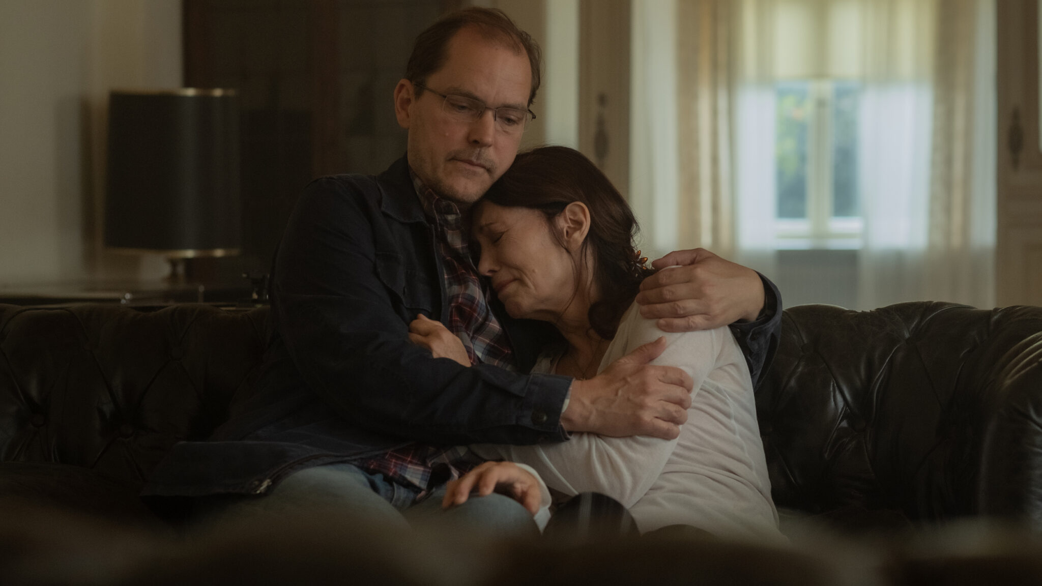 Und dann steht einer auf und öffnet das Fenster 2021 / Godehard Giese & Iris Berben